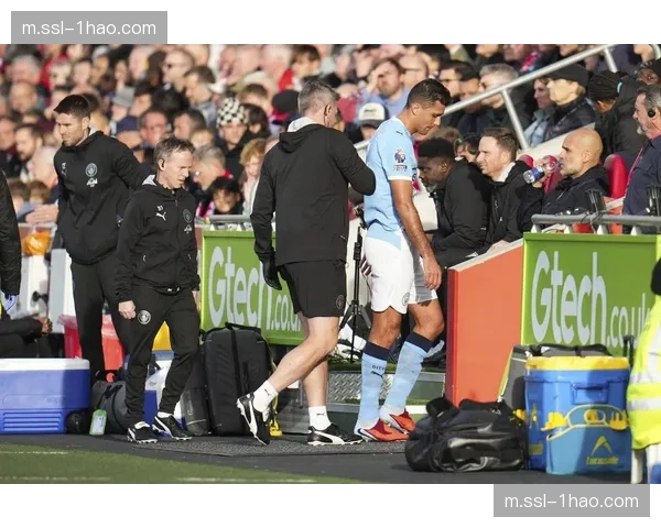 曼城定位球攻防体系 罗德里头球与迪亚斯争顶的战术权重分析